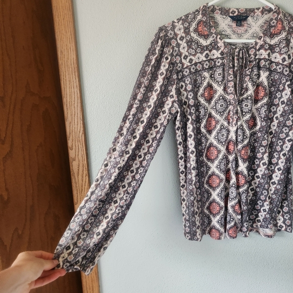 Lucky Brand Long Sleeve Top - Picture 2 of 10
